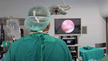 Torbalı’da ortopedik tedavide yeni dönem: Artroskopi ile konforlu iyileşme