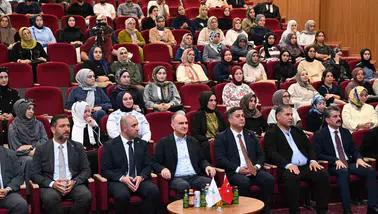 Vali Özkan'dan gençlere vizyon mesajı: Yarınlarımızı değerlerimizle inşa edeceğiz