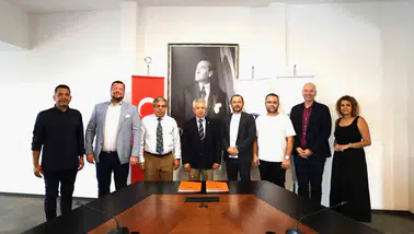 Akademik yönetimde dijital devrim: İEÜ imzalı yazılım üniversitelere rehber olacak