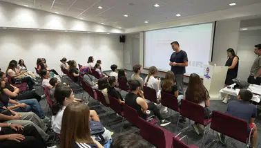 Denizli’de gençlerin dil bariyeri yıkıldı: 118 öğrenci sertifikasına kavuştu