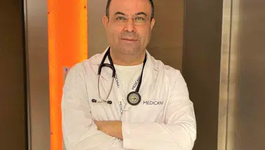 Ayağa kalkınca dünyanız mı kararıyor? Uzmanından kritik uyarı geldi