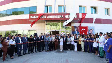 Tavas’ta sağlıkta dev yatırım hamlesi: İki yeni merkez kapılarını açtı