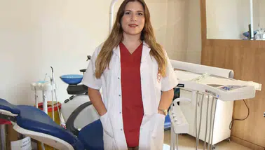 Gülüşünüzü kaybetmeden harekete geçin: Restoratif tedavi ile dişlerinizi kurtarın