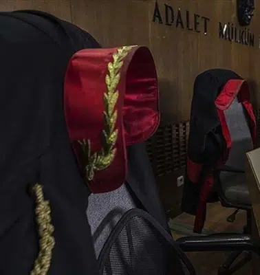 Gebze'de duruşmada kalp krizi geçiren savcı vefat etti