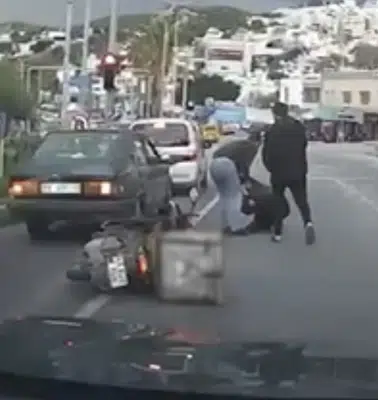 Bodrum trafiğinde dehşet anları: Kuryeyi darbeden magandalara ağır fatura