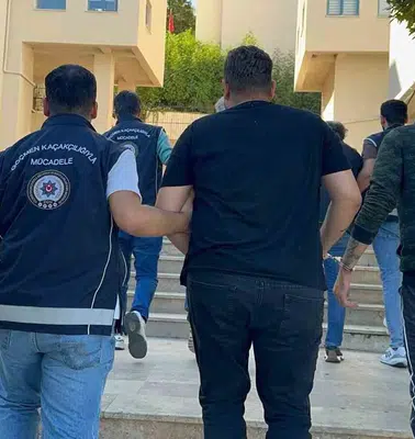 Marmaris'te insan tacirlerine geçit yok: 4 organizatör tutuklandı