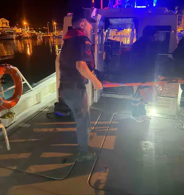 Datça açıklarında nefes kesen operasyon: Denizden acil tahliye