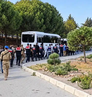 Çeşme Belediyesinde rüşvet operasyonu: "Müdürün kararı" diyerek IBAN üzerinden vurgun yapmışlar
