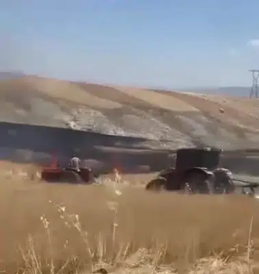 Ayaş'ta korkutan yangın: Mahalleli seferber oldu