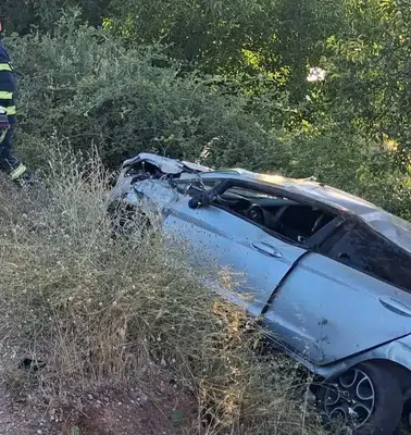 Tavas yolunda acı son: Genç sürücü yaşam mücadelesini kaybetti
