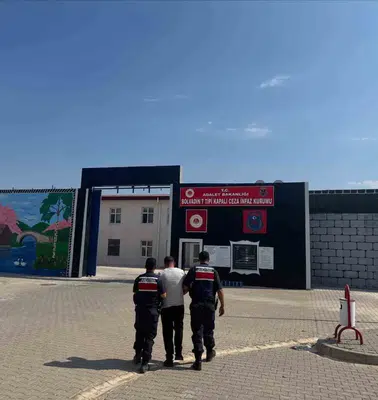 Afyonkarahisar'da huzur operasyonu: 24 şüpheli kıskıvrak yakalandı