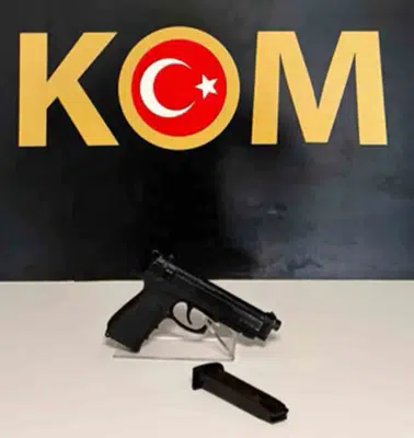 Sosyal medyada suç örgütü propagandasına polis engeli: Silahlı paylaşımlar başına iş açtı