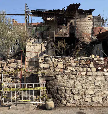 Çiğli’de yürek yakan veda: Doğum gününe sayılı günler kala hayata veda ettiler