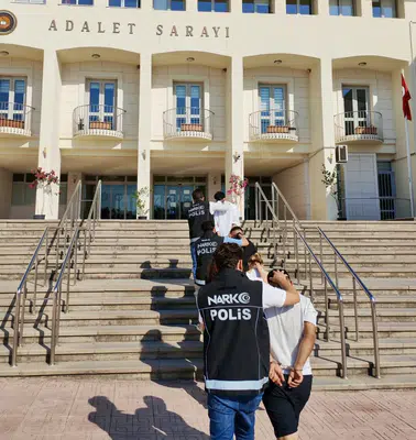 Bodrum narkotik operasyonunda zehir tacirlerine geçit yok: 3 tutuklama