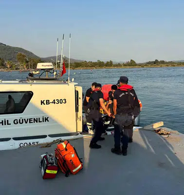 Sedir Adası’nda kaza: Kayalıklardan düşen kişi için zamanla yarışıldı