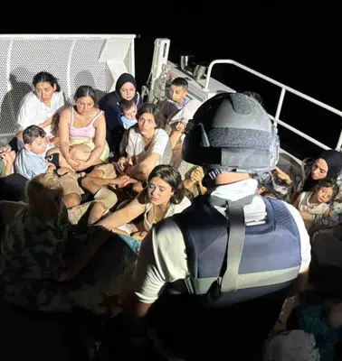 Gökova'da yasa dışı geçişe geçit yok: 64 kişi yakalandı