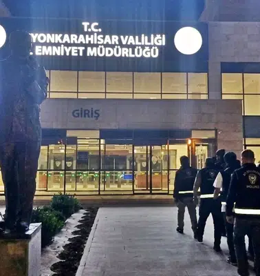 Sanayideki emanet otomobil için 116 saatlik titiz takip: Hırsızlar köyde yakayı ele verdi