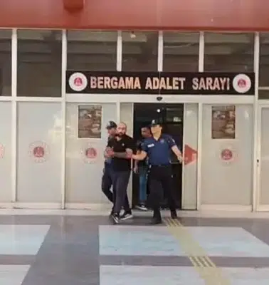 Bergama’da zehir operasyonu: Evden cephanelik ve uyuşturucu çıktı