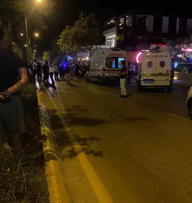 Denizli'de dehşet anları: Kafe önünde silahlı hesaplaşma