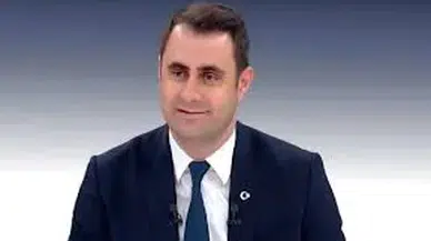 Çanlar Güç için mi çalıyor? CHP İzmir İl Başkanı Çağatay Güç’ün Bürokratlık Dönemi Tartışılıyor