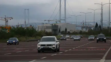İzmir'e hareketlilik sürüyor bayram göçü başladı, Osmangazi Köprüsü'nde trafik kilitlendi mi?