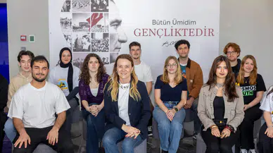 Gençlik 19 Mayıs'ı Ferdi Zeyrek Gençlik Merkezi'nde Kutluyor