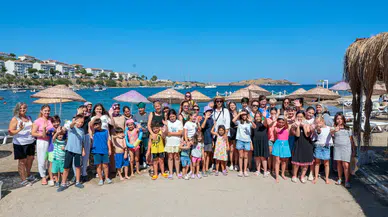 Mutlu Annelerin Kenti Konak