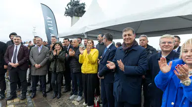 Dostluk için koştular