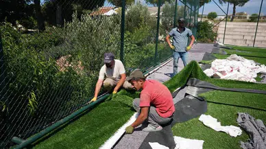 Çeşme Belediyesinden park ve spor alanlarında kapsamlı yenileme