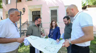 Latife Hanım Köşkü’nde restorasyon devam ediyor:  Başkan Ünsal’dan yerinde inceleme