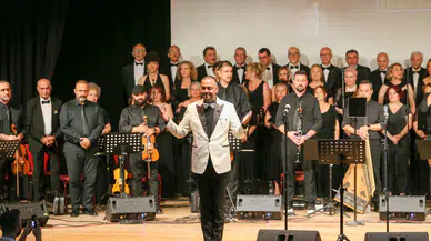 Karşıyaka yaza şarkılarla ‘merhaba’ dedi