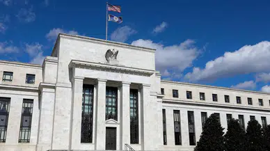 Fed faiz oranını sabit bıraktı