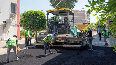 Narlıdere'de asfalt serimi hızla devam ediyor, Güngören Caddesi güvenli yollarla buluştu