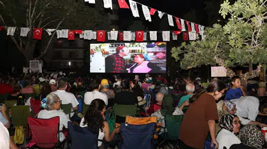 Bayraklı'da Açık Hava Sinema Günleri Devam Ediyor