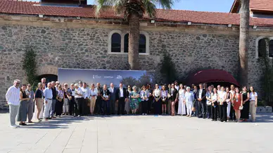 İzmir'de Zeytin Çalıştayı ile sektörel sorunlara çözümler arandı, zeytin kültürü için yeni yol haritası belirlendi