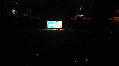 Mahallede Sinema Keyfi: Yaz Akşamları Film Gösterimleri Başladı!
