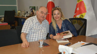 Burhan Başkan'dan İzmir Gazeteciler Cemiyeti'ne anlamlı ziyaret