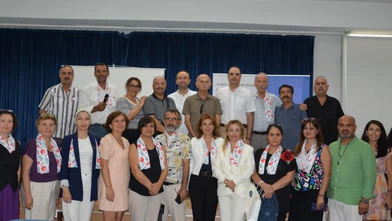 "Karabağlar'ı şiddete kapattık", İGC’den Karabağlar muhtarlarıyla Nar dayanışması
