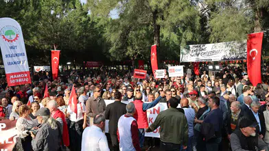 Bu kapının arkasında Meslek Fabrikası çalışanlarının eğitim tutkusu var