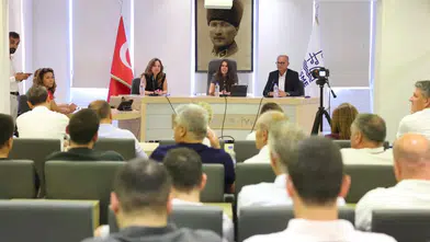 Çeşme Belediye Meclisi'nden yaz sezonu kararı: İnşaat yasağı 15 Haziran’da başlıyor