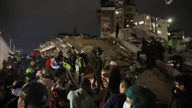 Venezuela 40 saniye arayla iki dev depremle cehennemi yaşadı