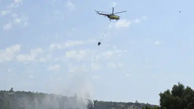 Urla Balıklova’da orman yangını alarmı