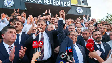 Buca’da Başkan Vekili Hüseyin Benzer oldu