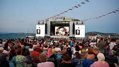 Atatürk'ün 100. yılı için Çeşme'de sanat, müzik ve söyleşilerle dolu anma etkinlikleri gerçekleştirildi
