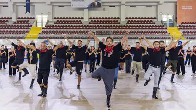 İzmir’de zeybek bilmeyen kalmayacak