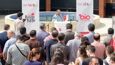 Gazze’deki Öğrenci ve Akademisyenlerin Sesleri İKÇÜ Kampüsünden Yükseldi
