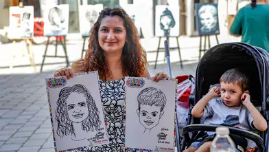 Bayraklı’da Karikatür Ve Çocuk Şenliği Renkli Görüntülere Sahne Oldu
