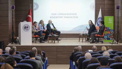 Başkan Mutlu, Konak’ın dirençli kent vizyonunu uluslararası konferansta anlattı