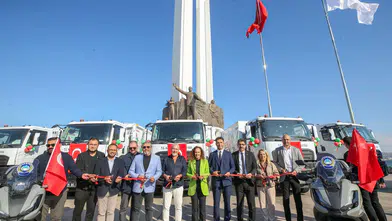 17 yeni çöp kamyonu “Tertemiz Karşıyaka” için yola çıktı!