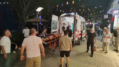 Kuşadası'nda kahreden veda: Balkondan düşen yaşlı adam kurtarılamadı